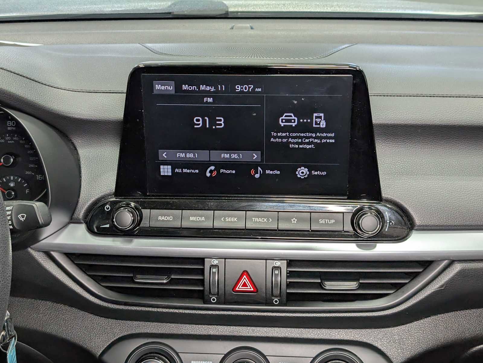 Certified 2023 Kia Forte LXS FWD image 18