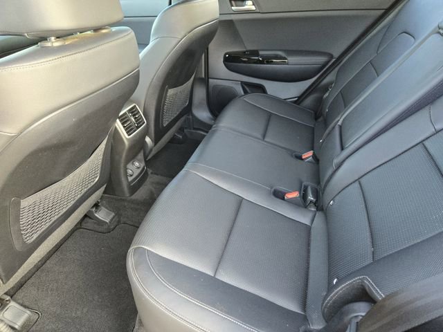 Used 2022 Kia Sportage EX w/ EX Technology Package image 30