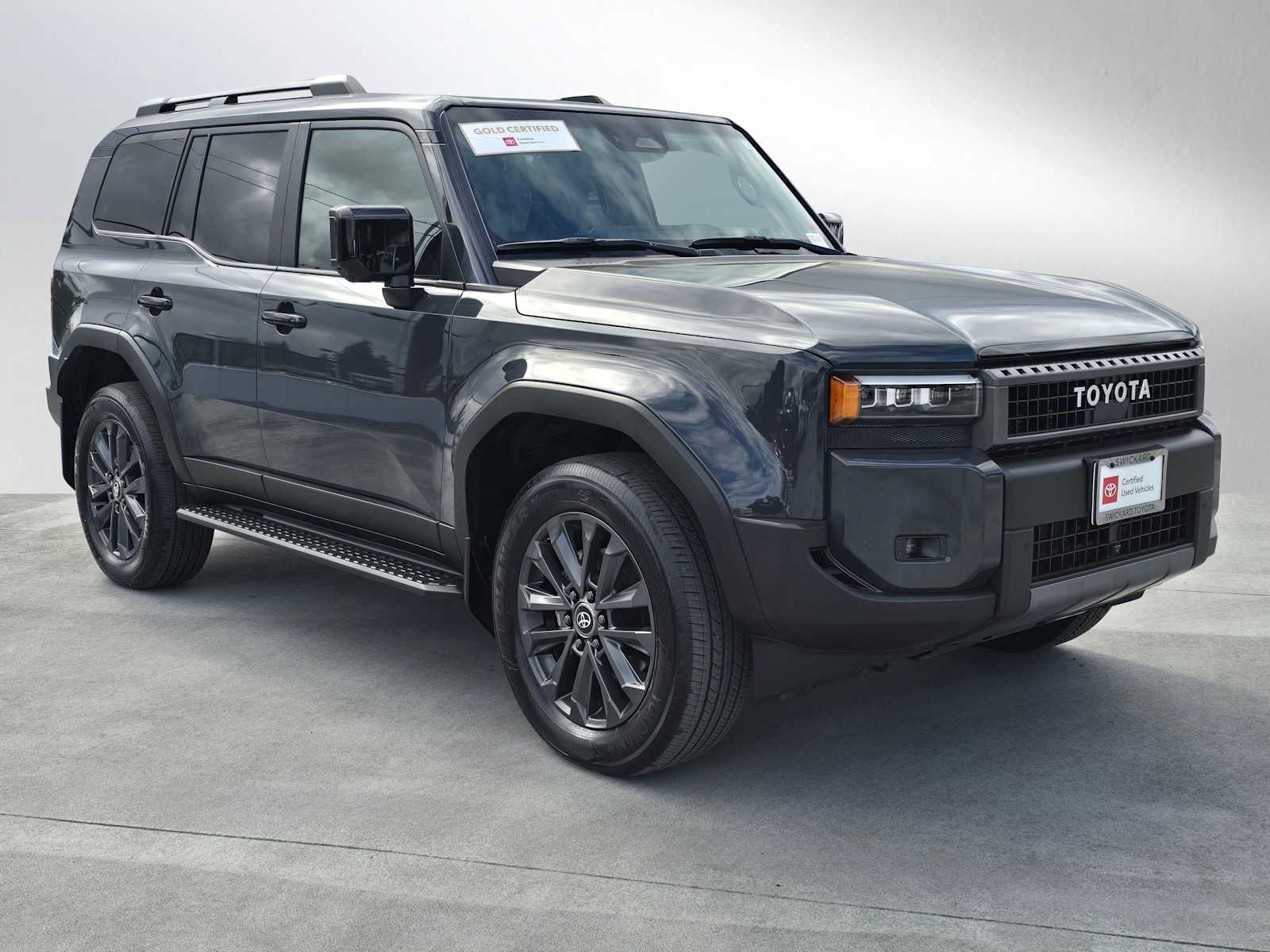 Used 2025 Toyota Land Cruiser image 7