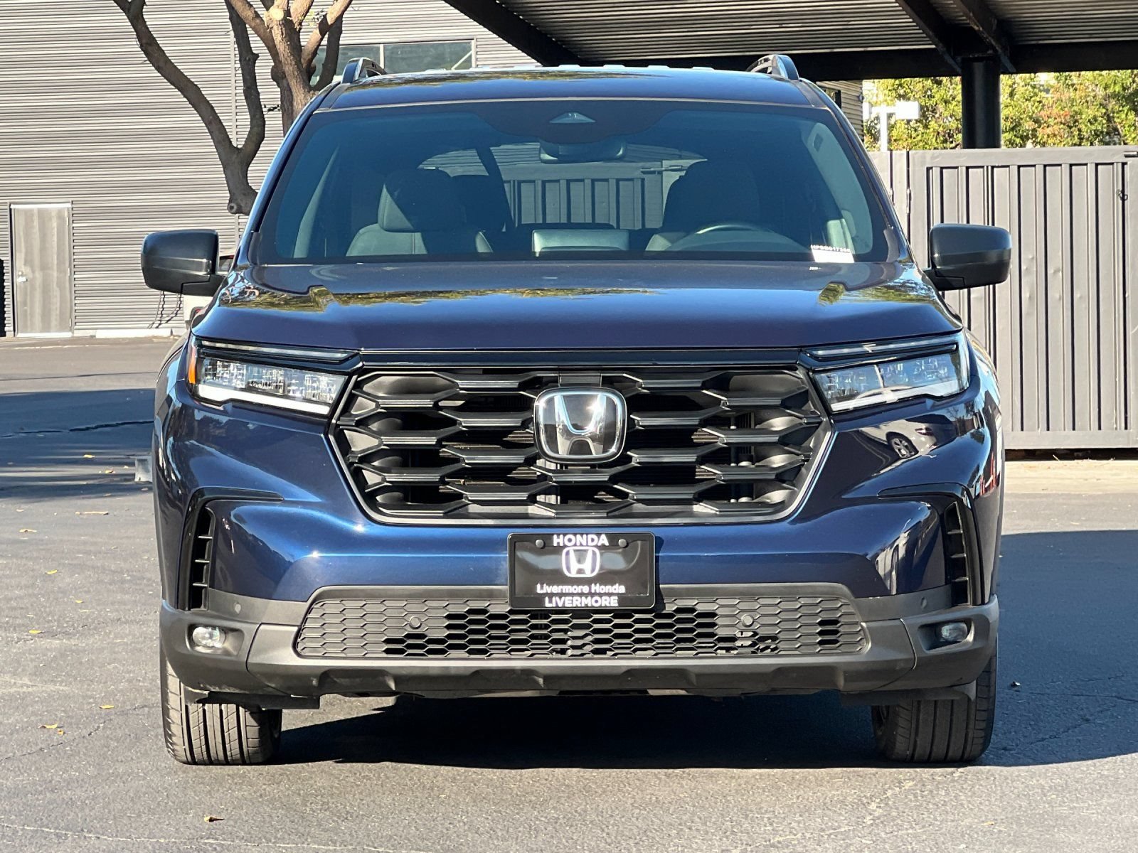 Certified 2025 Honda Pilot Sport image 9