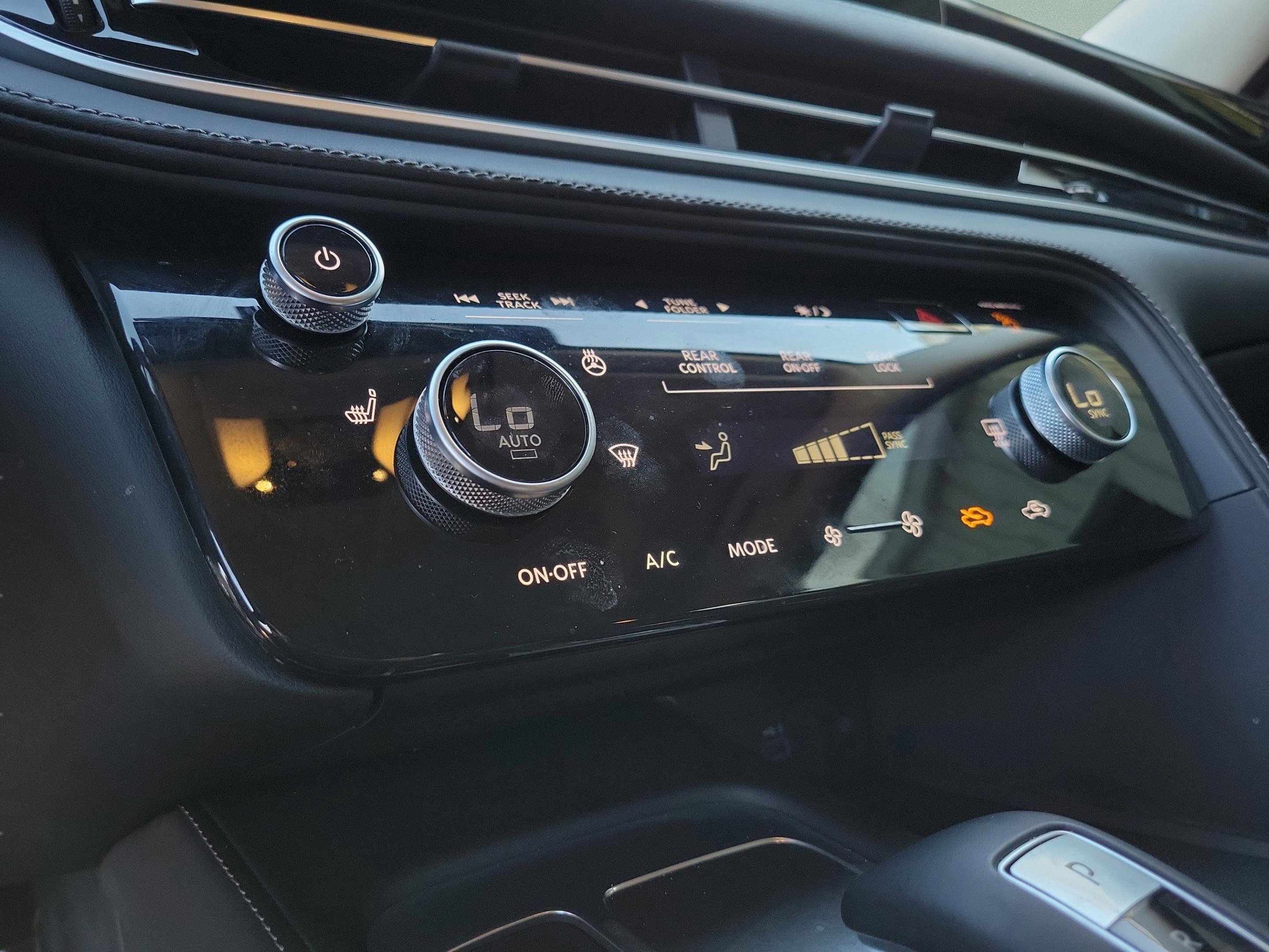 Certified 2025 INFINITI QX60 Pure w/ Cargo Package image 17