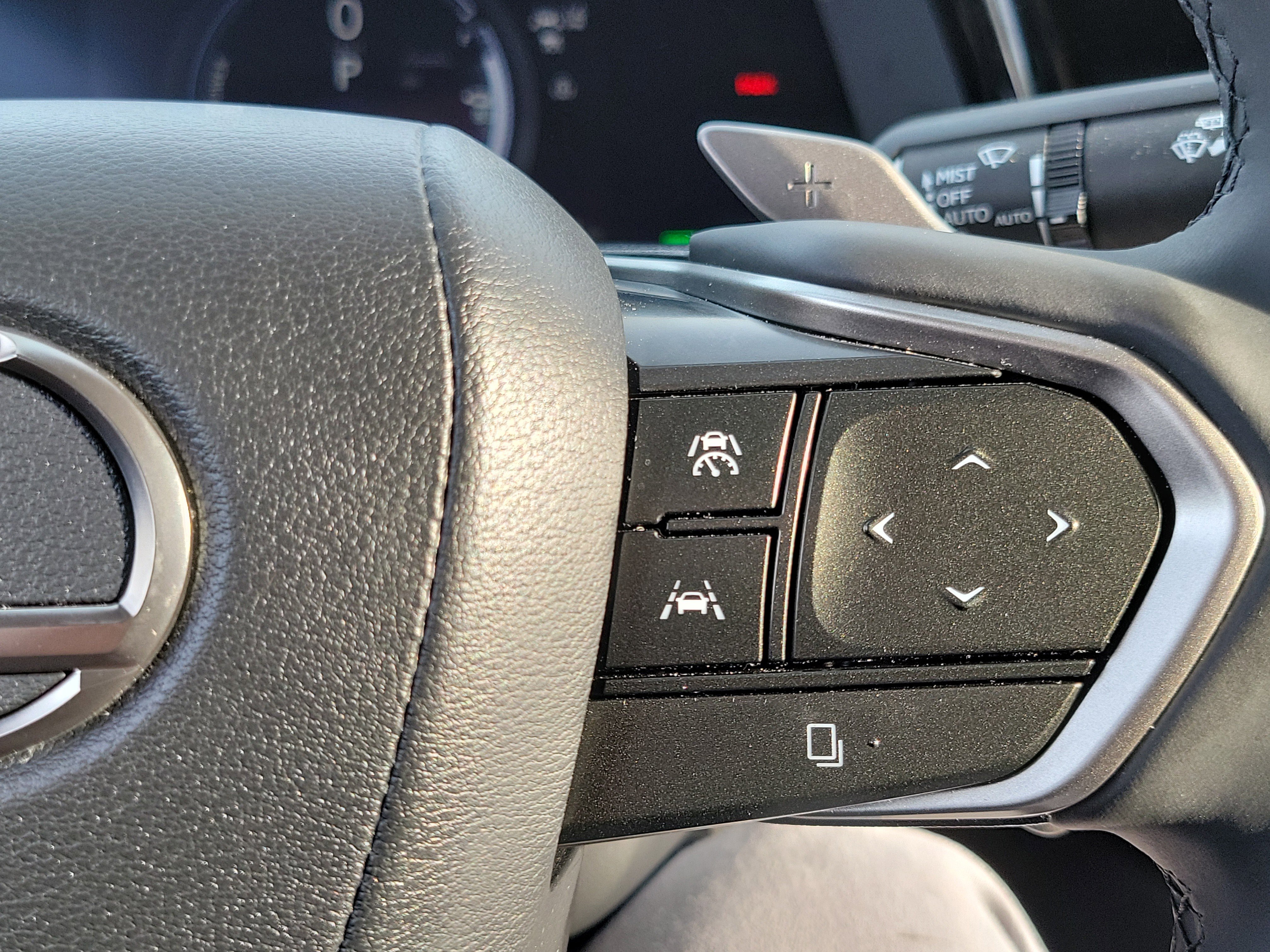 Used 2023 Lexus RZ 450e Premium w/ Technology Package image 8