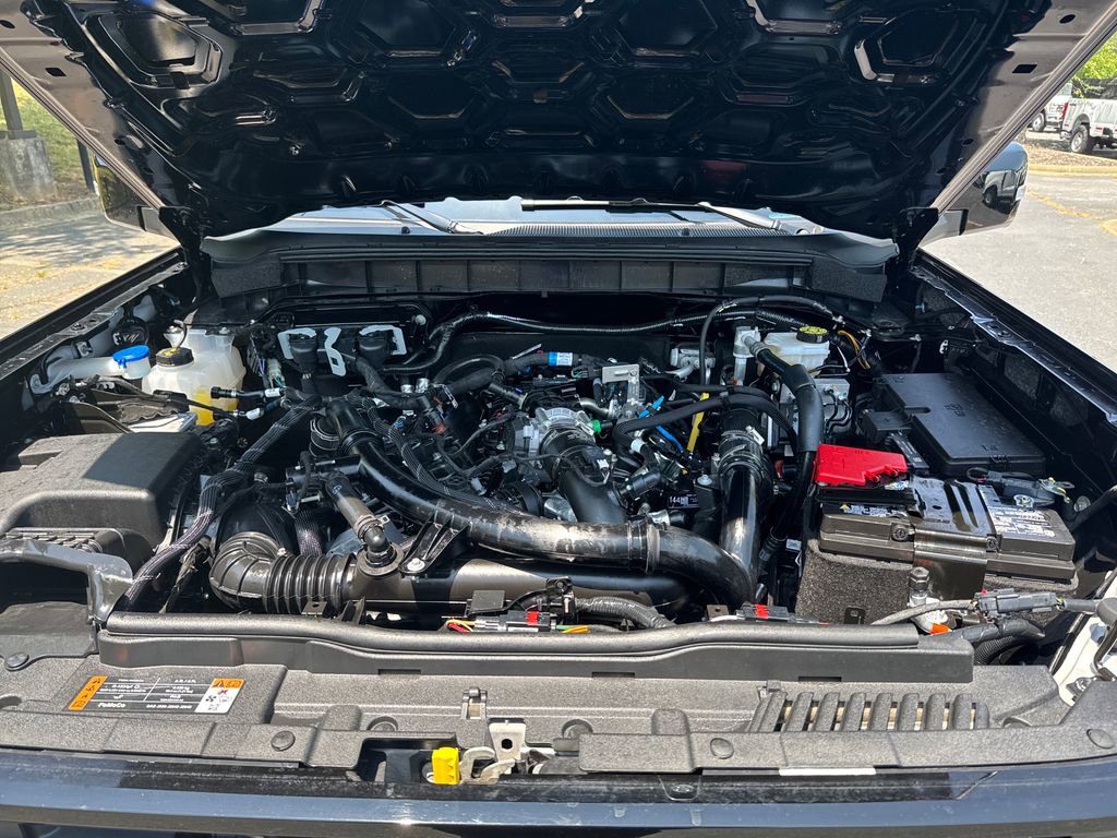 Certified 2025 Ford Bronco Outer Banks AWD/4WD image 23