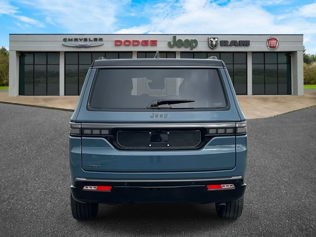 New 2026 Jeep Grand Wagoneer L Summit w/ Premium Group III AWD/4WD image 30