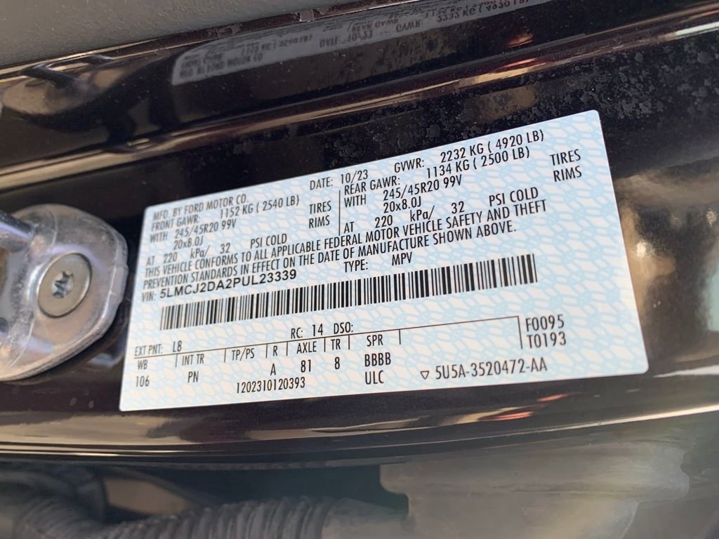 Certified 2023 Lincoln Corsair Reserve w/ Equipment Group 201A image 28