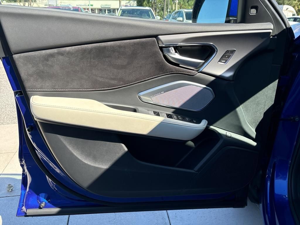 New 2025 Acura RDX A-Spec image 8