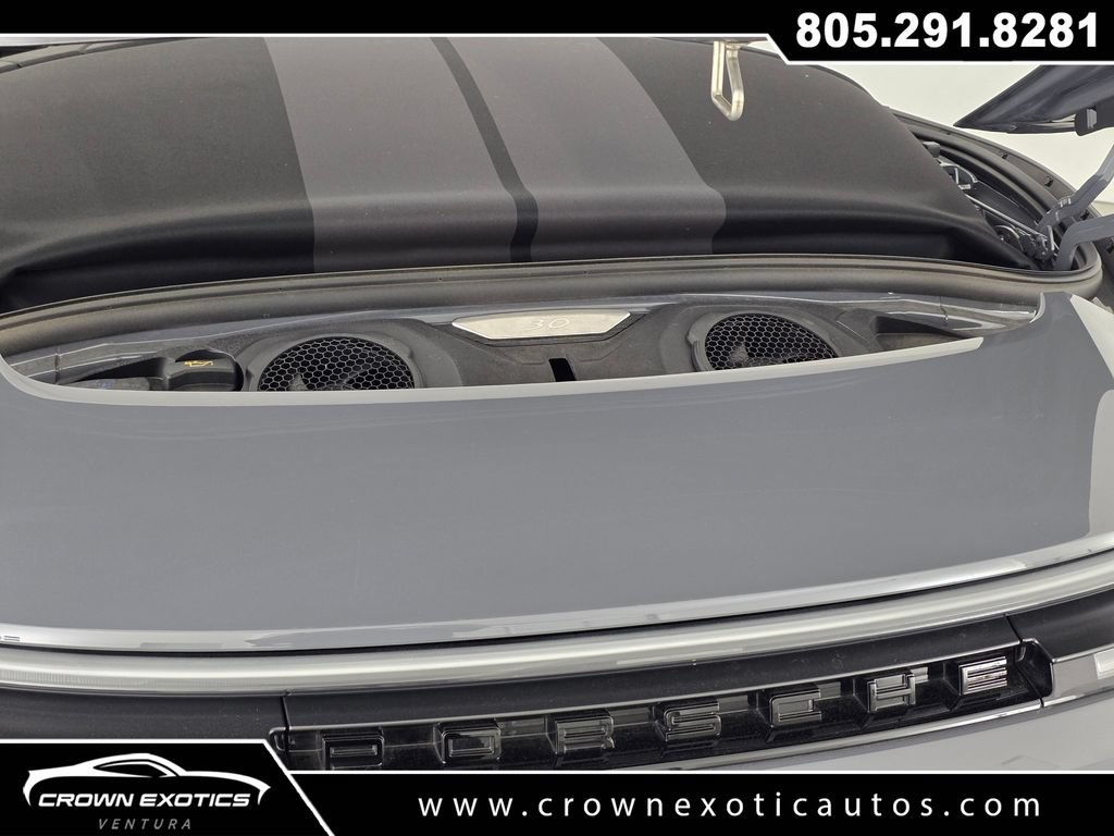 Used 2025 Porsche 911 Carrera w/ Premium Package RWD image 21