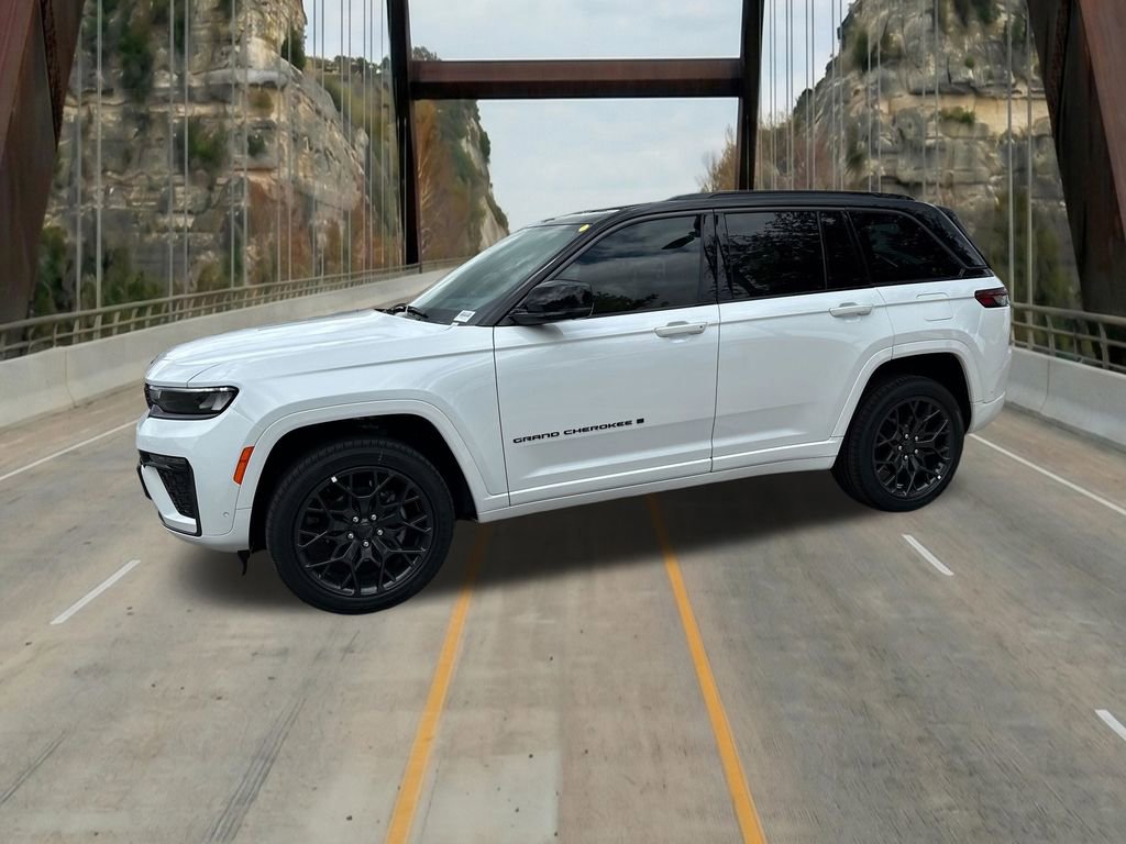New 2026 Jeep Grand Cherokee Summit w/ Obsidian Package AWD/4WD image 4