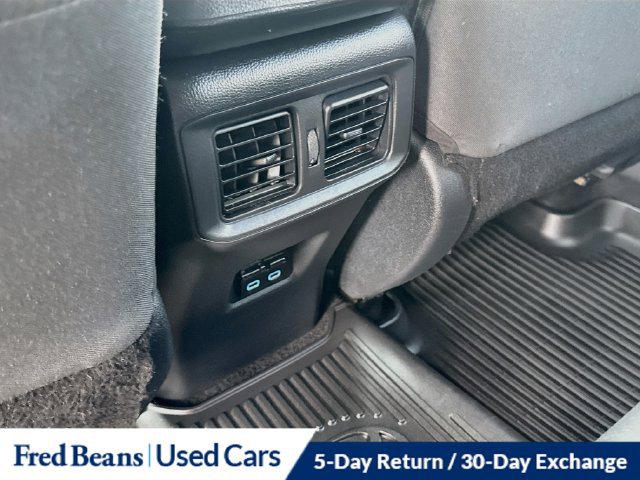 Used 2022 Toyota RAV4 XLE AWD/4WD image 30