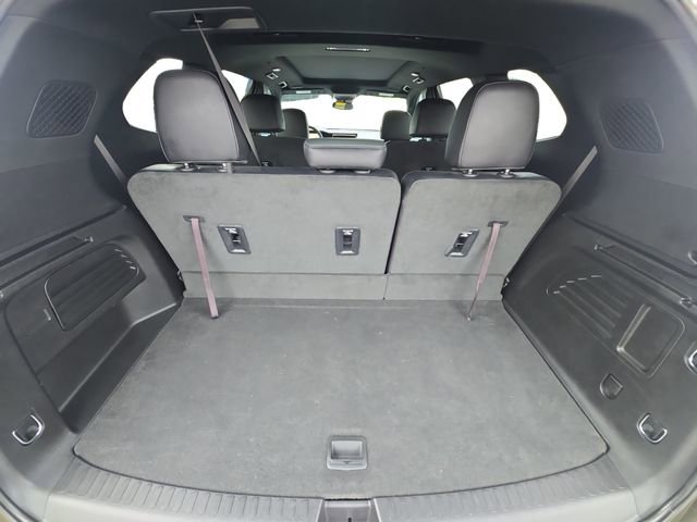 Used 2024 GMC Acadia AT4 w/ Luxury Package image 13