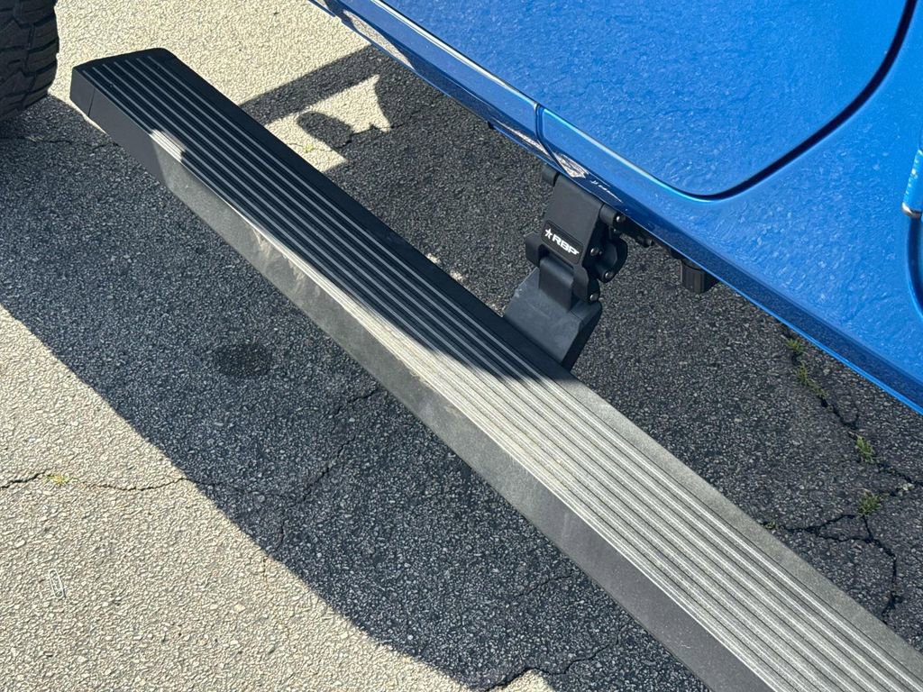 Used 2020 Jeep Gladiator Rubicon w/ Uconnect 4C Nav & Sound Group image 9