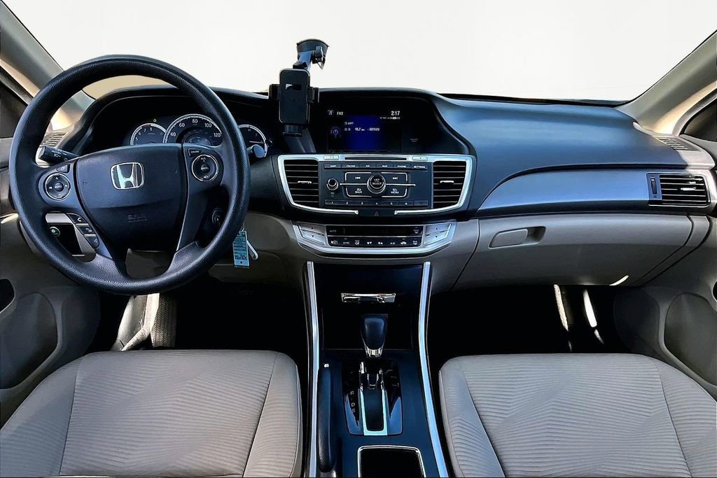 Used 2015 Honda Accord LX image 7
