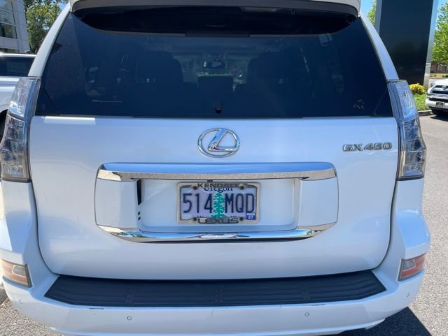 Used 2017 Lexus GX 460 Premium w/ Premium Package AWD/4WD image 7