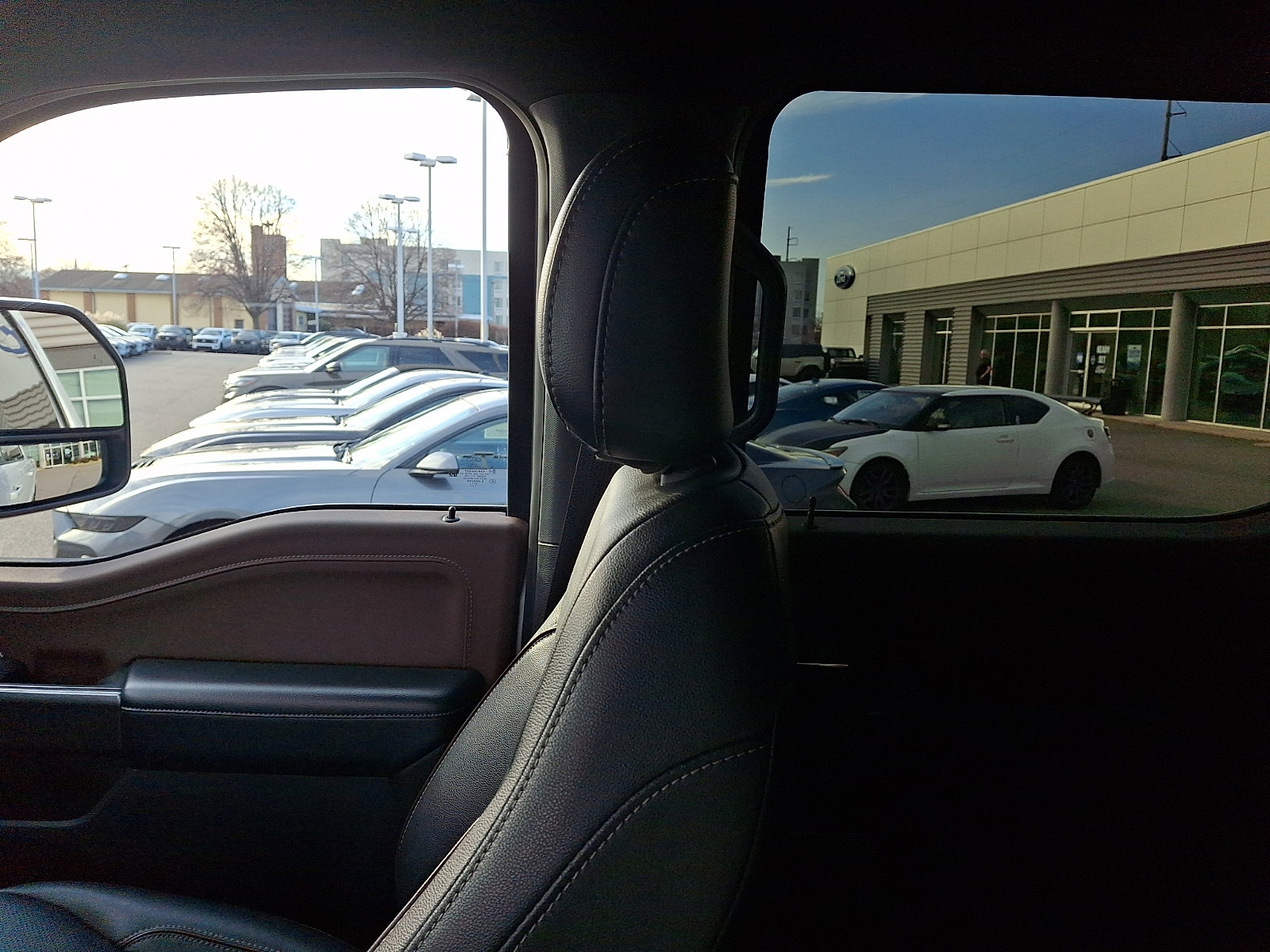 Used 2021 Ford F150 Lariat image 17