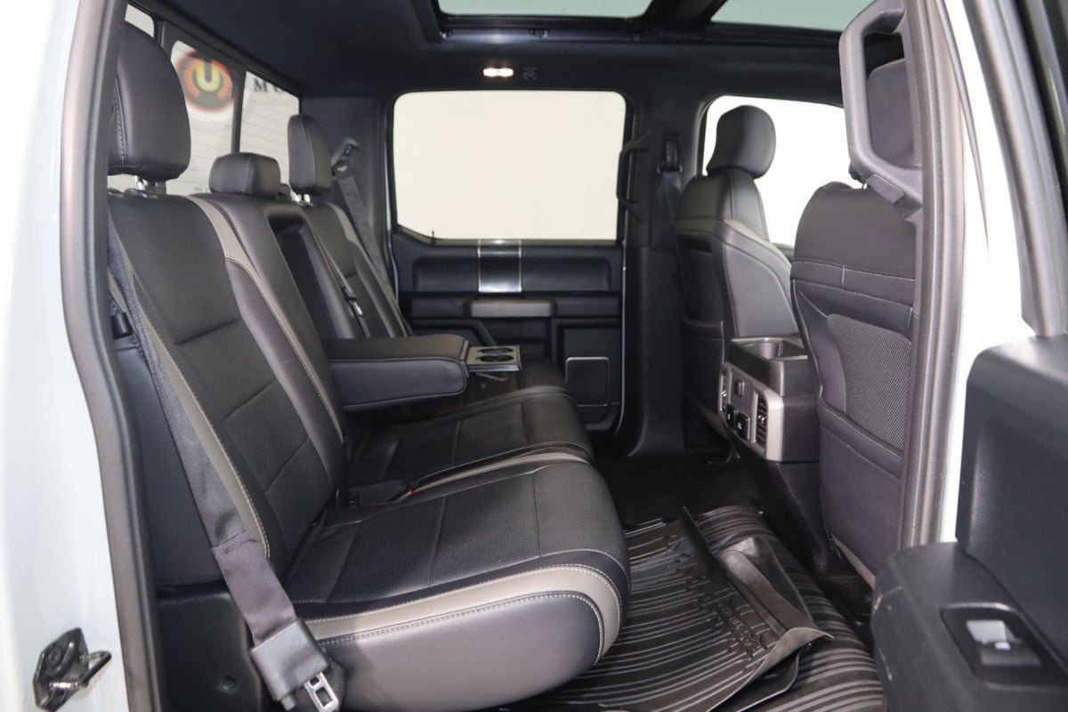 Used 2017 Ford F150 Raptor w/ Equipment Group 802A Luxury AWD/4WD image 17