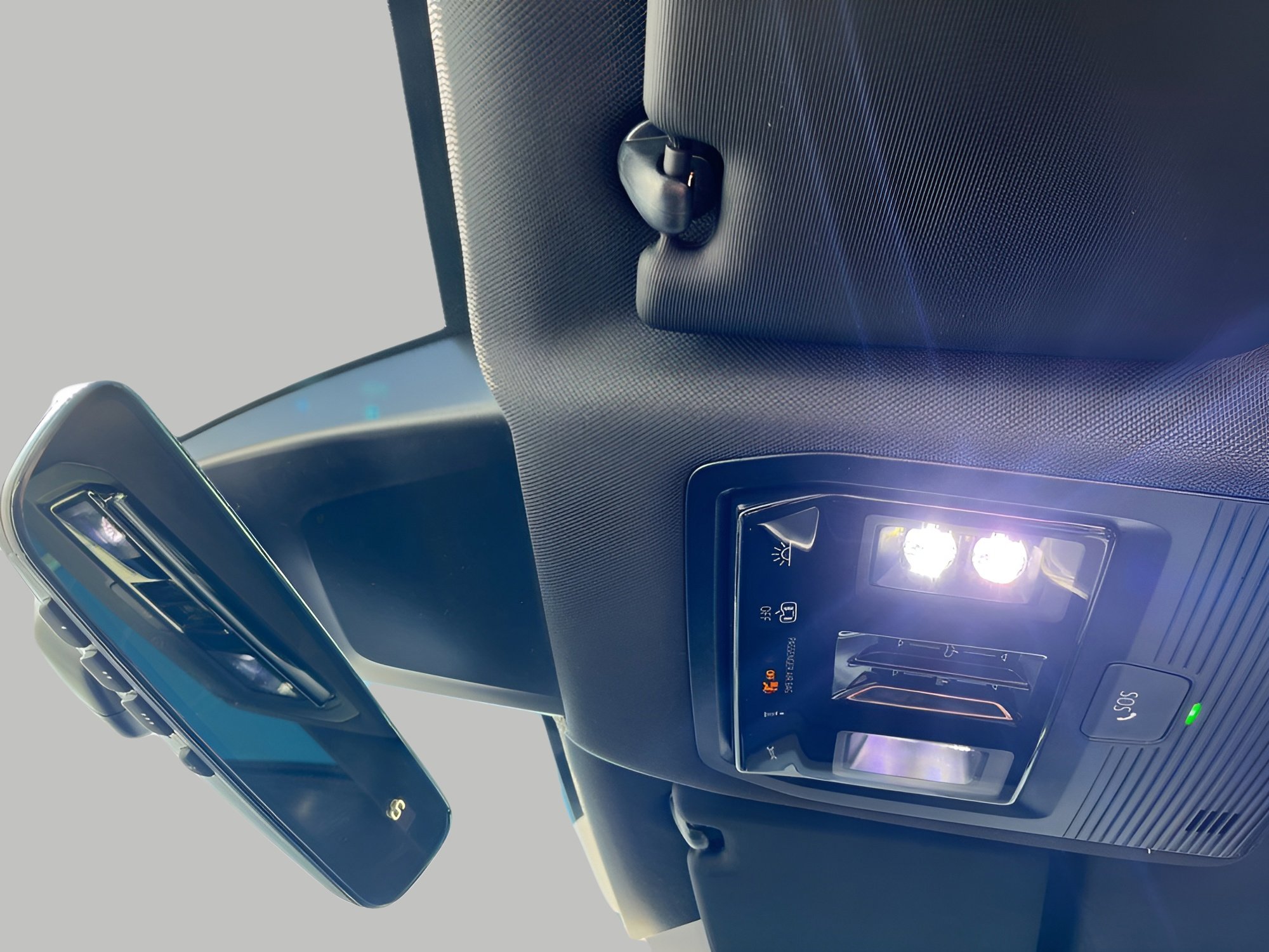 New 2026 Volkswagen Atlas Cross Sport SEL Premium R-Line image 21