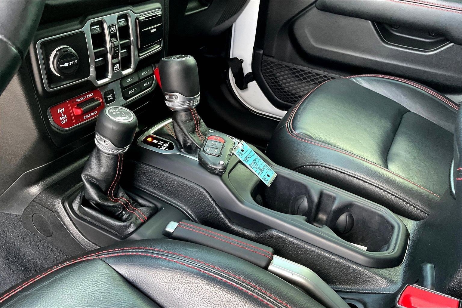 Used 2018 Jeep Wrangler Unlimited Rubicon AWD/4WD image 18