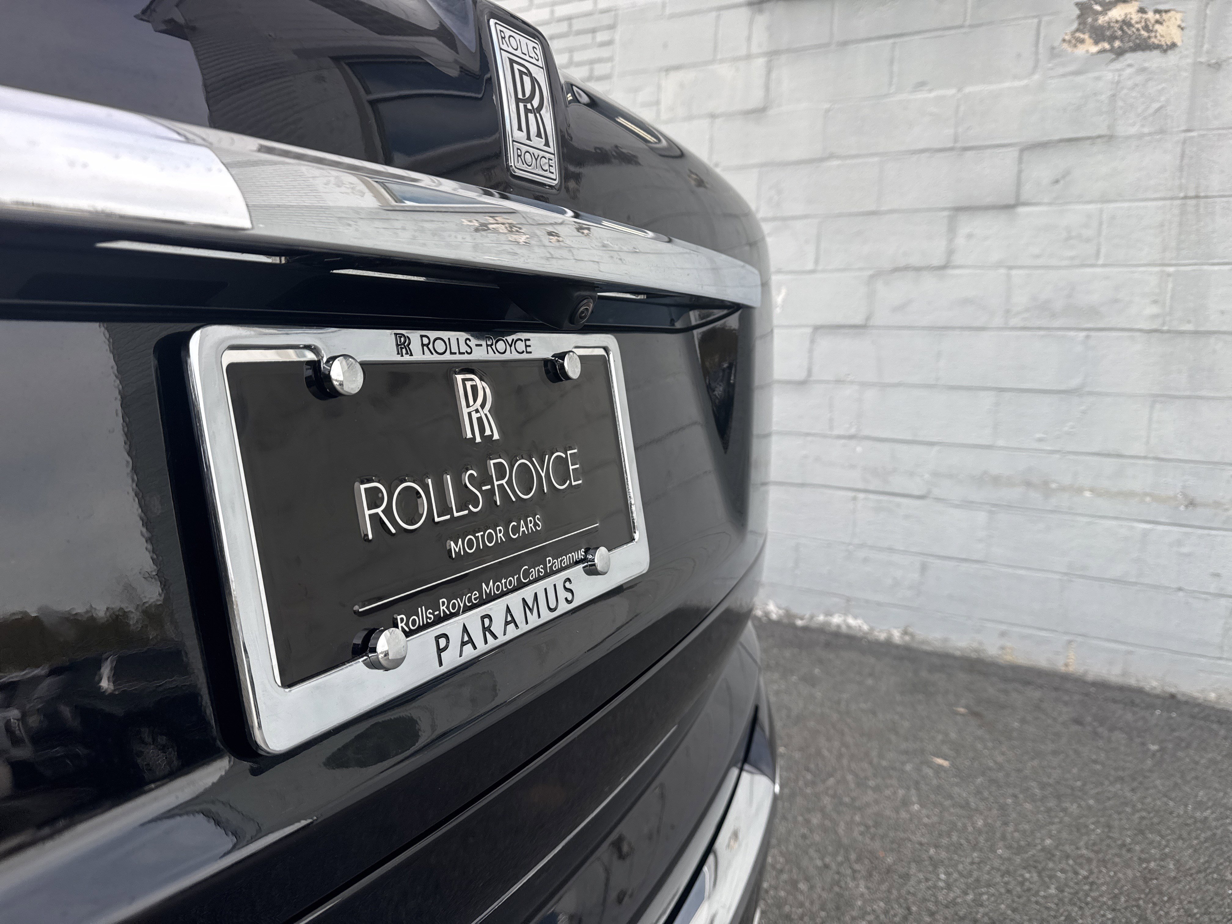 Used 2025 Rolls-Royce Cullinan image 27