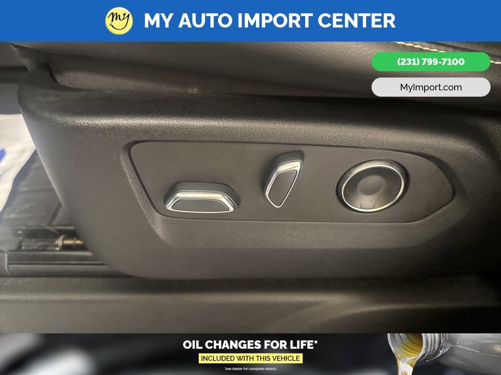 Used 2022 Cadillac Escalade ESV Luxury image 13