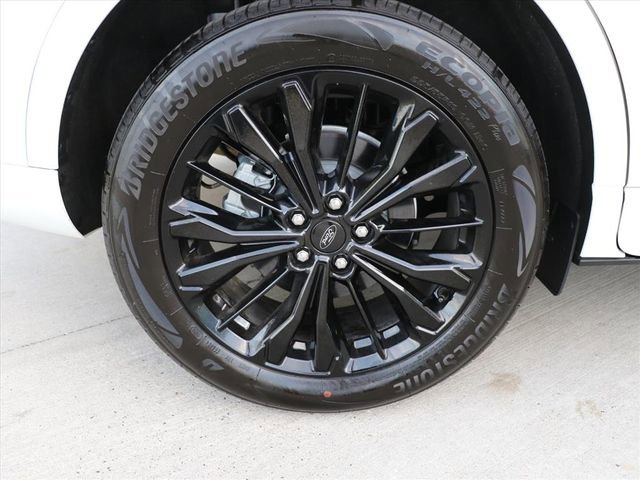 Used 2024 Ford Escape ST-Line Elite w/ Premium Technology Package image 15