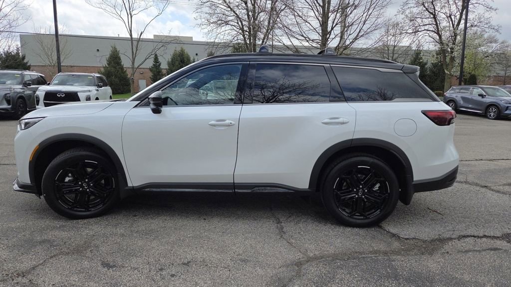 New 2026 INFINITI QX60 Sport w/ Dark Cargo Package image 26