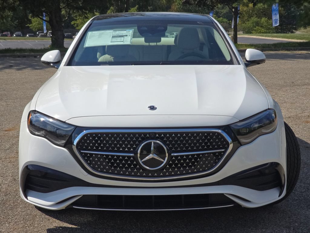 New 2027 Mercedes-Benz E 350 4MATIC Sedan image 11