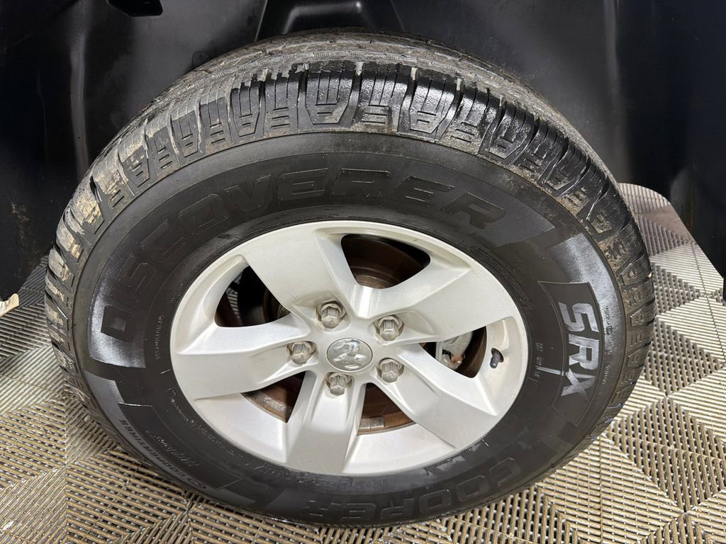 Used 2015 RAM 1500 Tradesman w/ Power & Remote Entry Group image 17