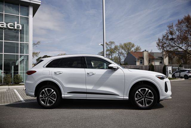 Certified 2025 Audi Q5 Premium image 4
