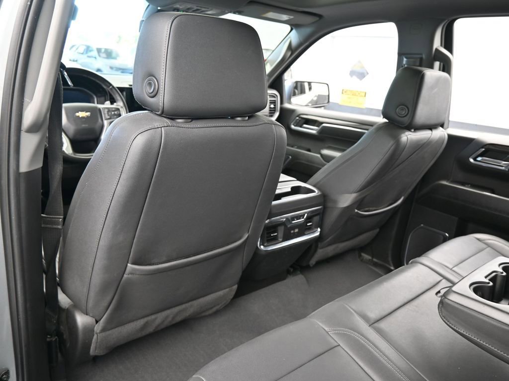 Used 2024 Chevrolet Silverado 1500 LTZ w/ LTZ Convenience Package II image 40