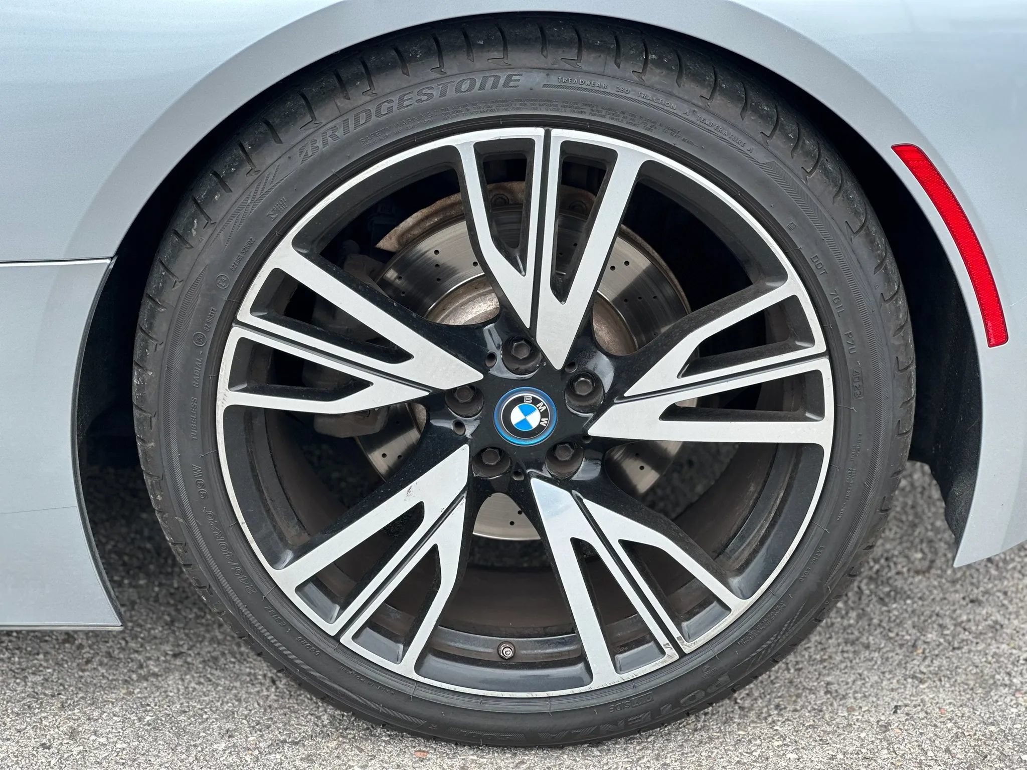 Used 2016 BMW i8 AWD/4WD image 17