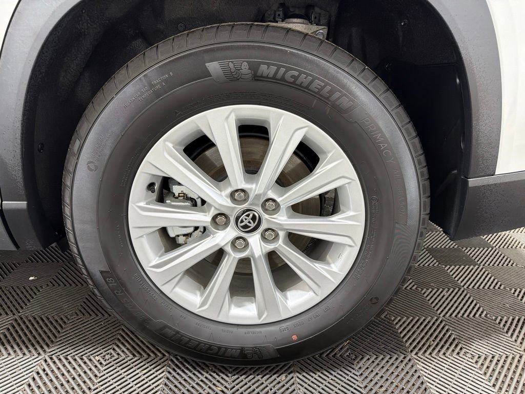 Used 2024 Toyota Grand Highlander AWD Hybrid image 31