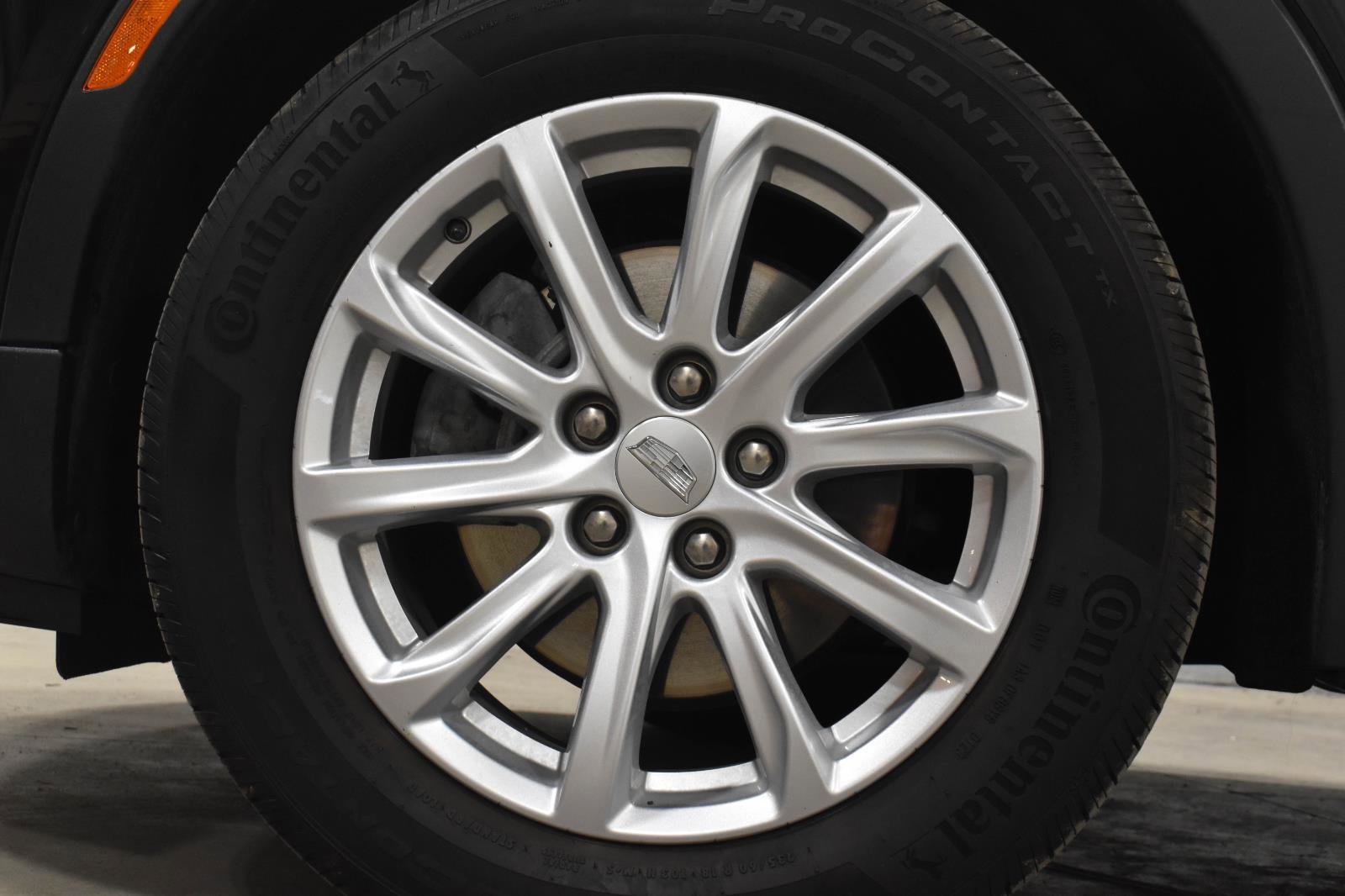Certified 2023 Cadillac XT4 Luxury w/ Cold Weather Package AWD/4WD image 32