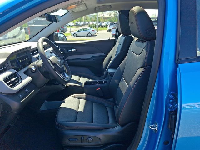 New 2027 Chevrolet Bolt RS w/ Technology Package FWD image 7