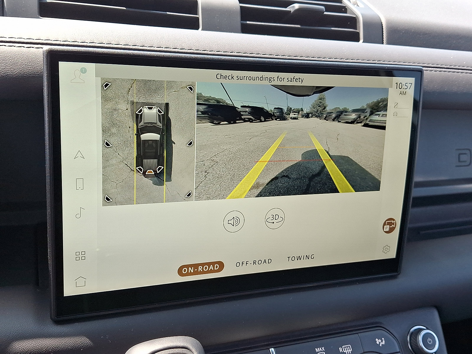 New 2025 Land Rover Defender 110 X-Dynamic SE image 10