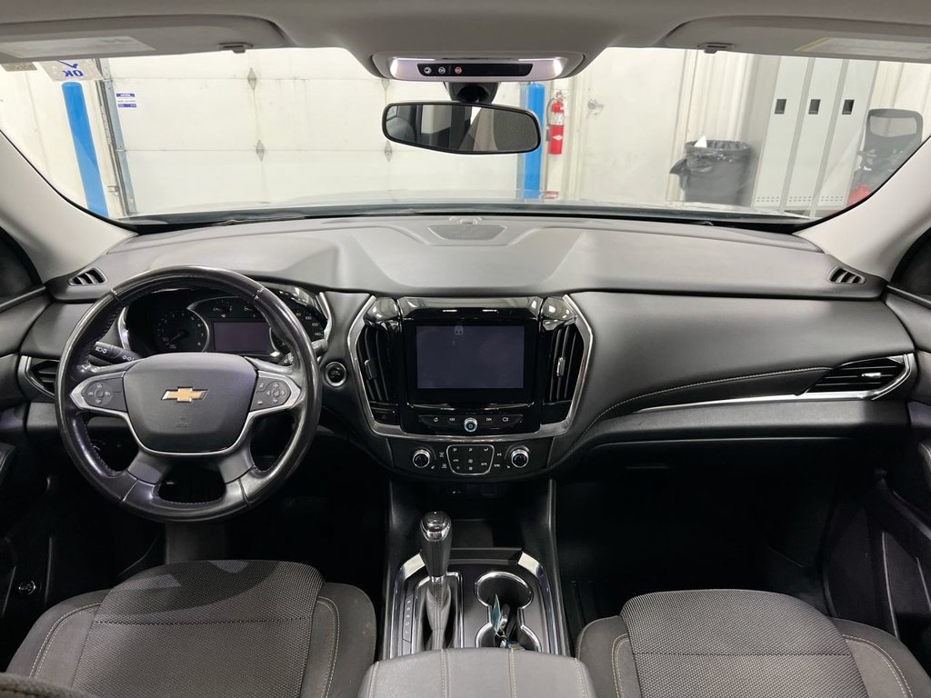 Used 2018 Chevrolet Traverse LT AWD/4WD image 10