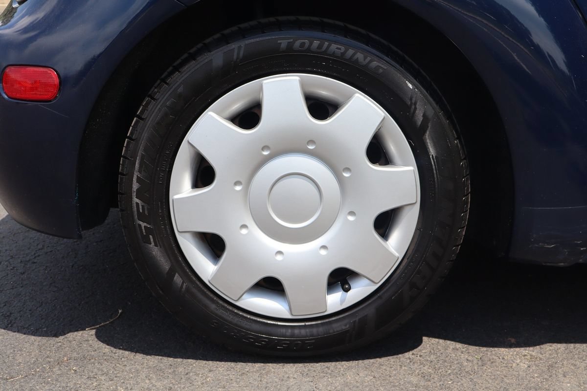 Used 2003 Volkswagen Beetle GL FWD image 37