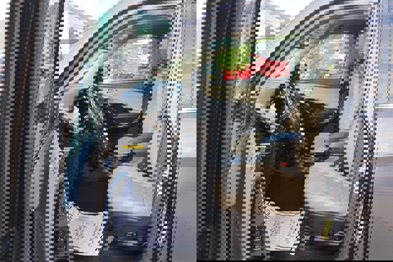 Used 2017 Hyundai Santa Fe Sport w/ Cargo Package image 22