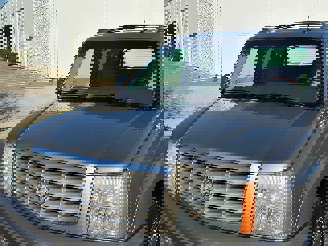 Used 2002 Cadillac Escalade EXT image 8