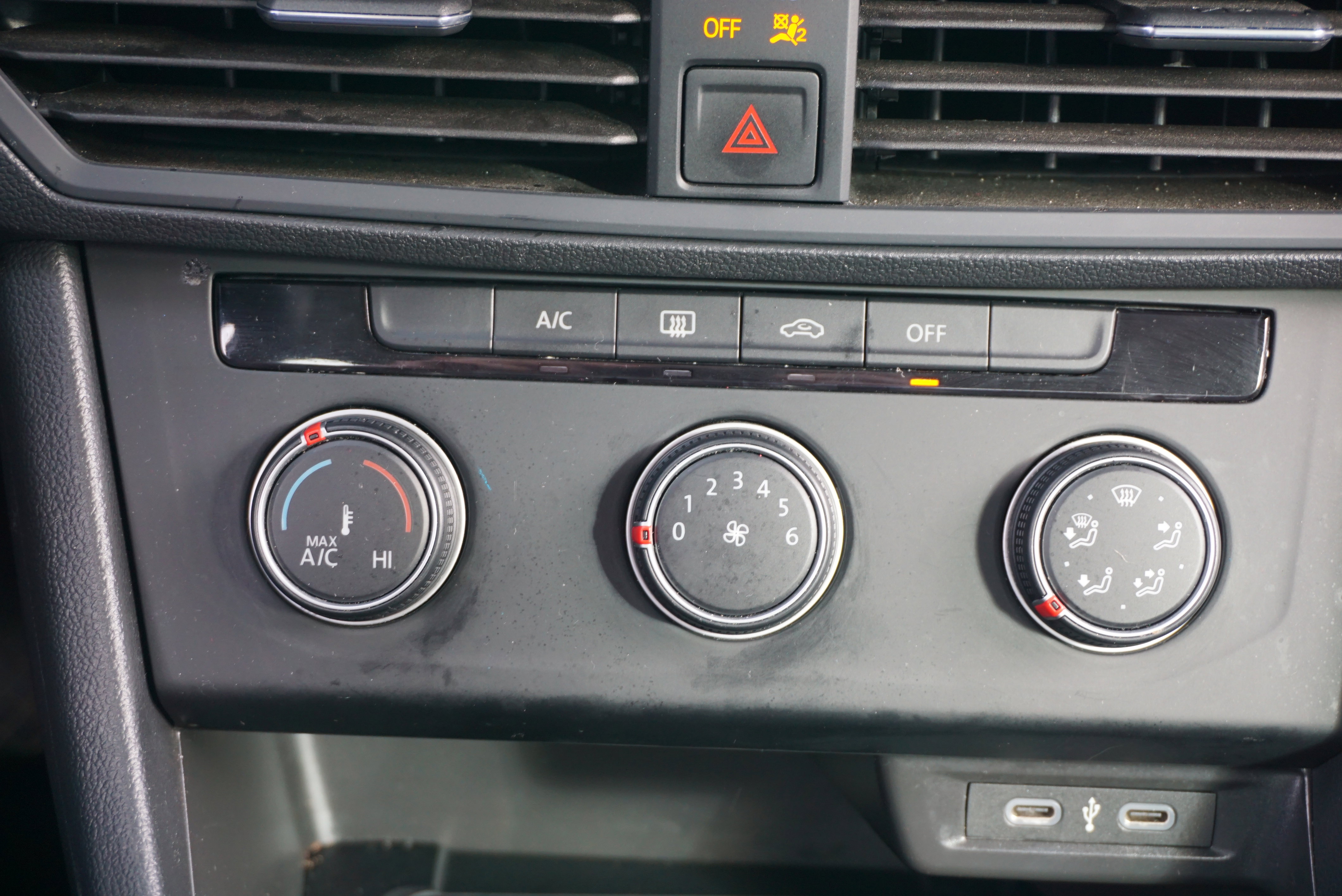 Used 2024 Volkswagen Jetta S image 11