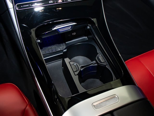 Certified 2024 Mercedes-Benz CLE 300 4MATIC Coupe image 17