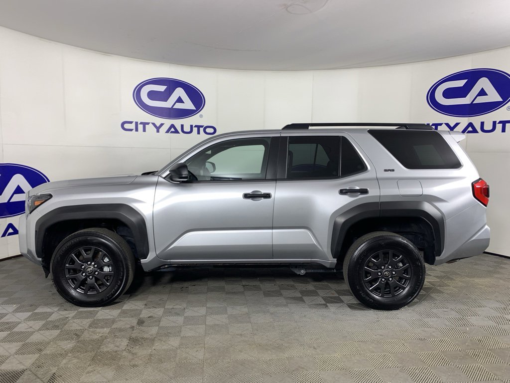 Used 2025 Toyota 4Runner SR5 image 6