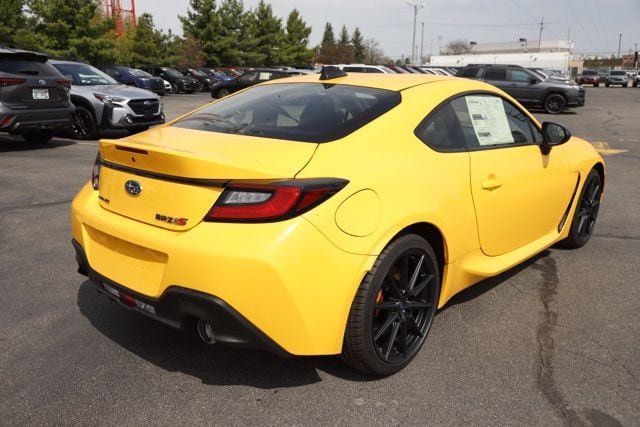 New 2026 Subaru BRZ Series.Yellow RWD image 3
