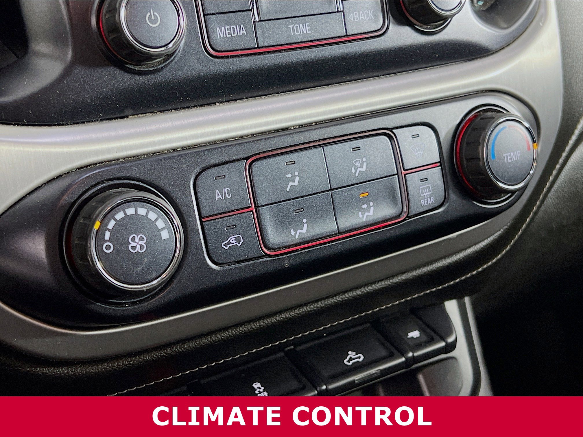 Used 2016 GMC Canyon SLE w/ Trailering Package image 9