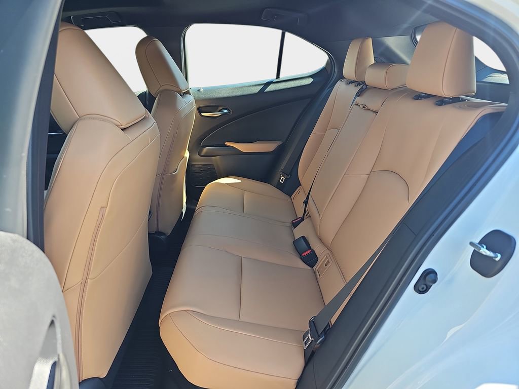 New 2026 Lexus UX 300h AWD image 14