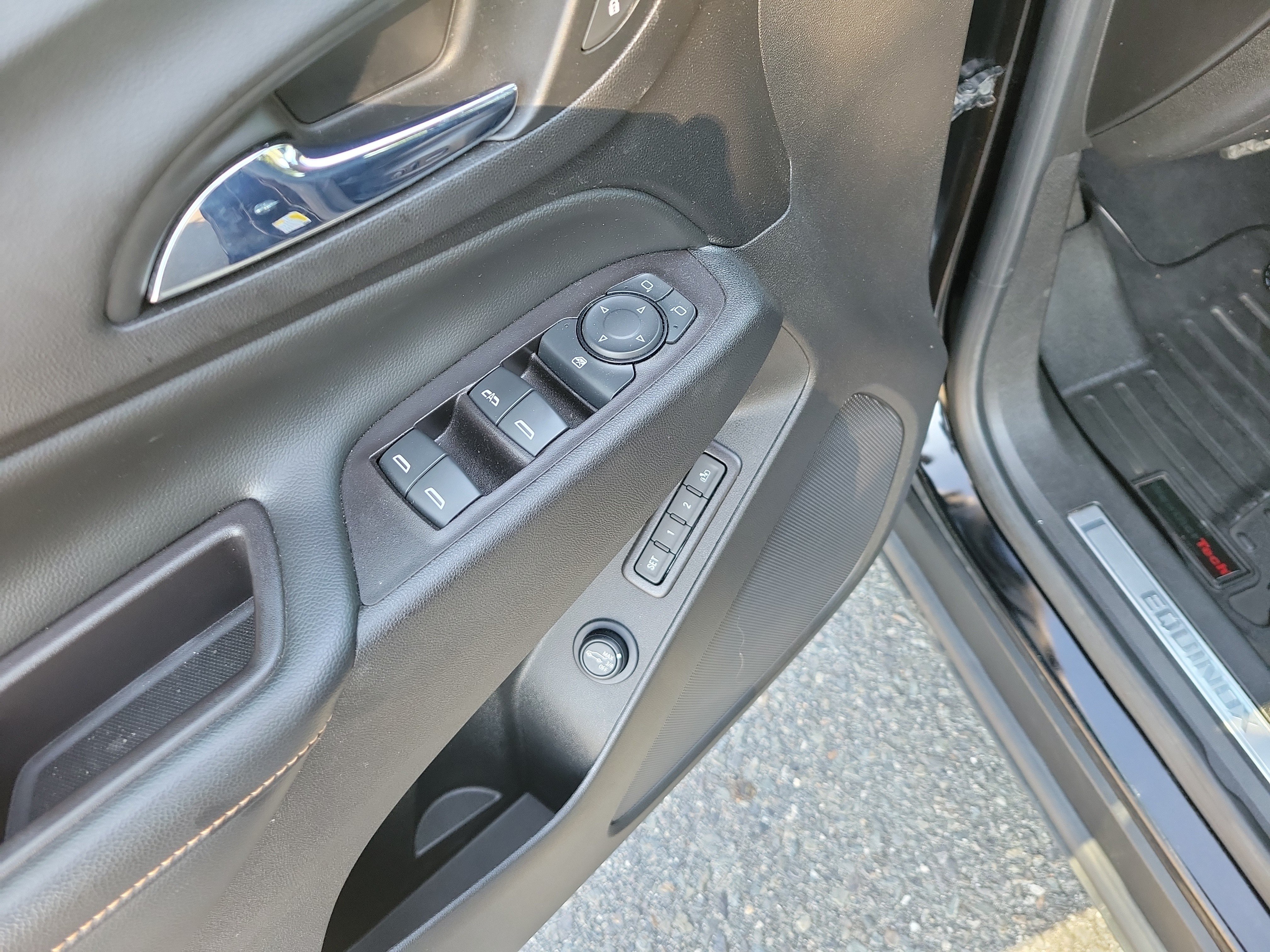Used 2021 Chevrolet Equinox Premier AWD/4WD image 20
