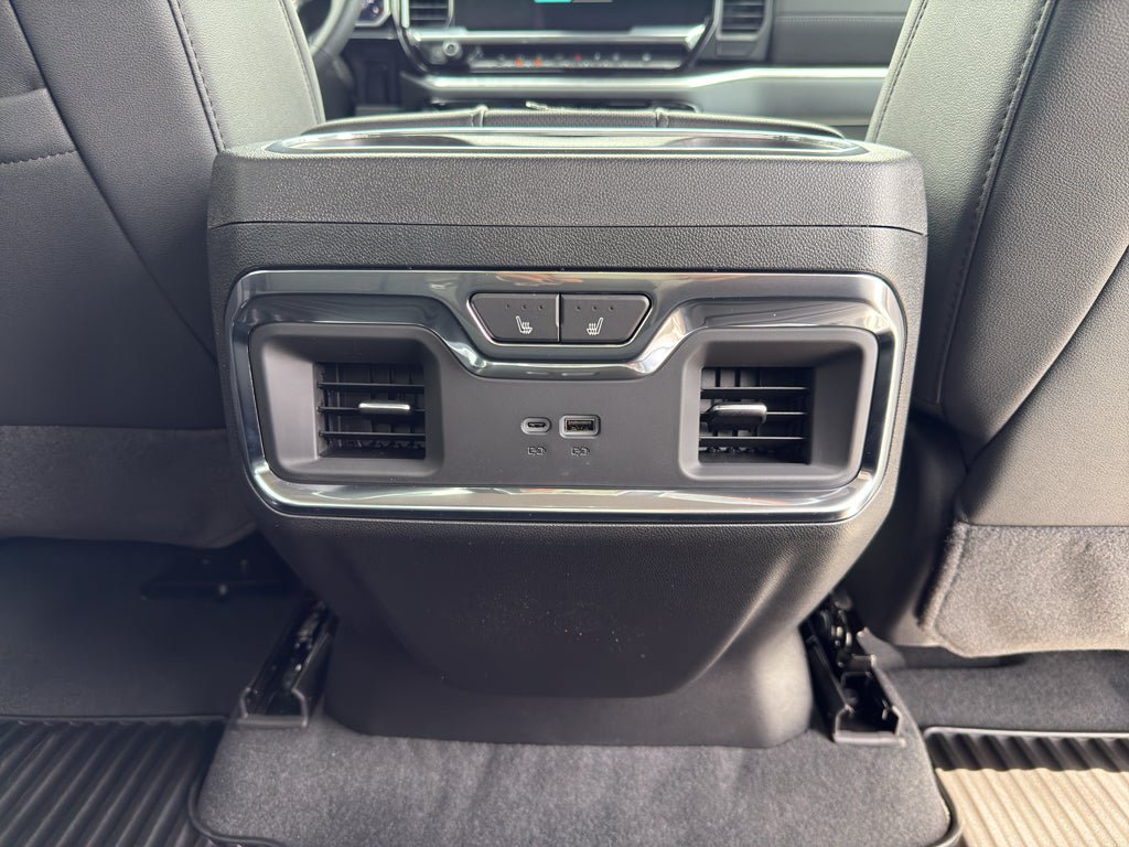 New 2026 Chevrolet Silverado 1500 LTZ w/ Z71 Off-Road Package AWD/4WD image 12