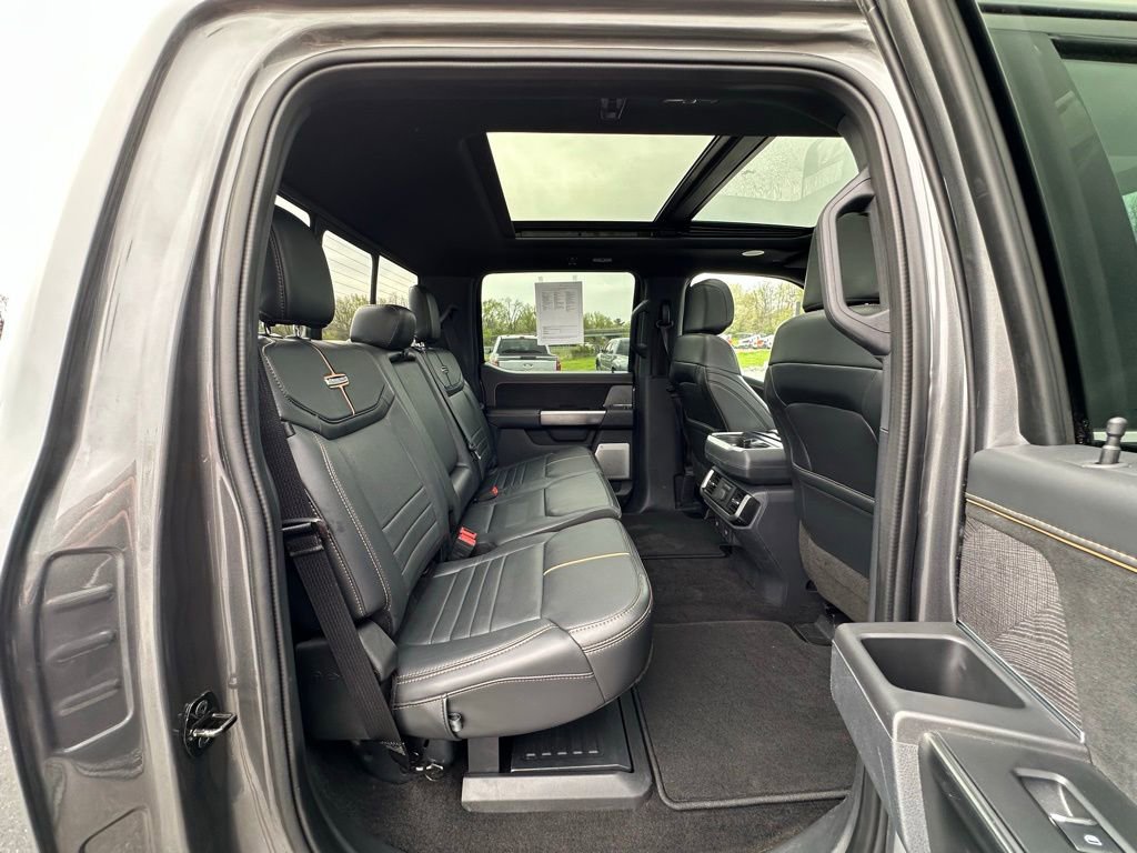 Used 2023 Ford F150 Platinum w/ FX4 Off-Road Package image 23