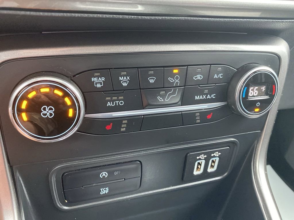 Used 2020 Ford EcoSport SE image 32