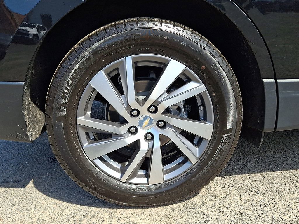 Used 2023 Chevrolet Equinox Premier image 35