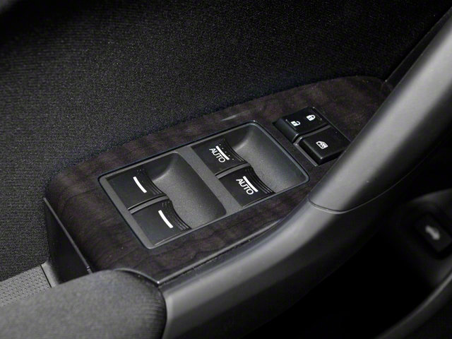 Used 2013 Acura TSX Sedan image 18